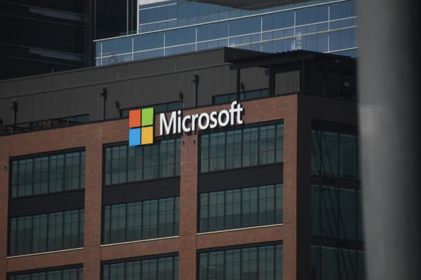 Illustration: Microsoft Copilot: Brauchen kleine Betriebe den teuersten Praktikanten der Welt?
