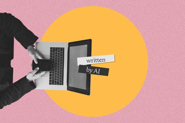 Collage: von oben eine Hand am Laptop, eine am Smartphone, davor Papierschnipsel »written by AI« auf gelbem Kreis